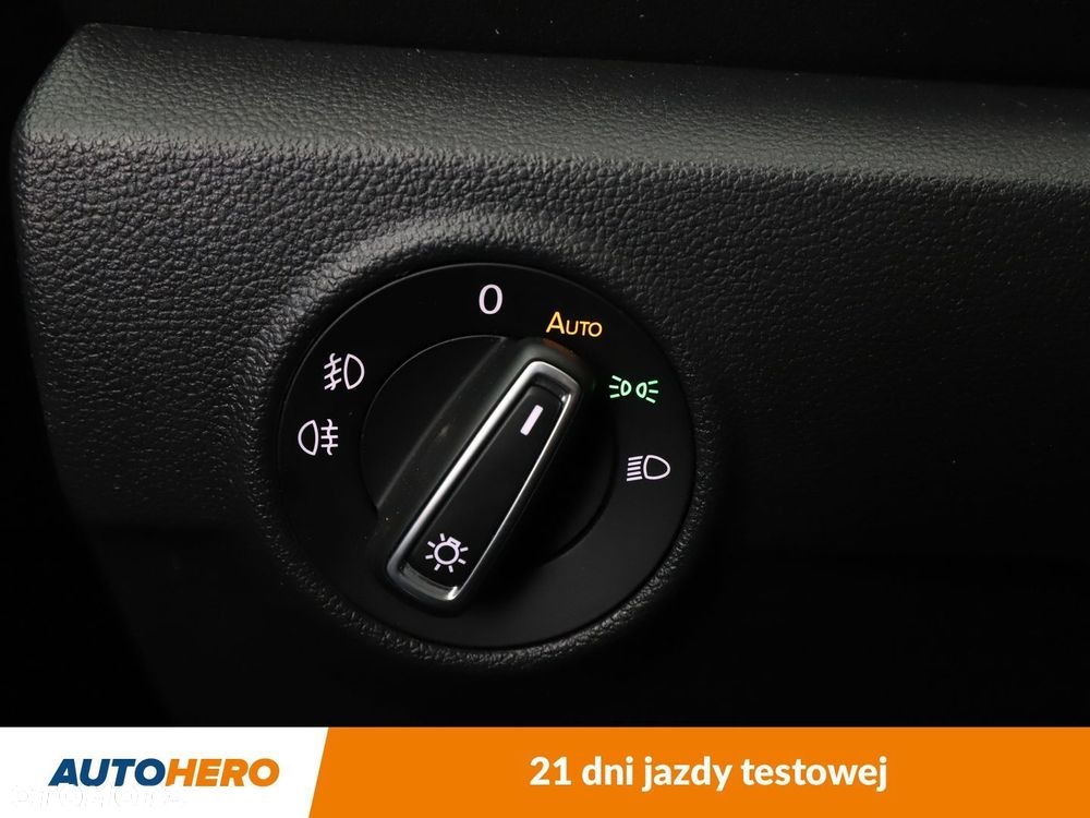 Volkswagen T-Roc 1.0 TSI Premium - 27