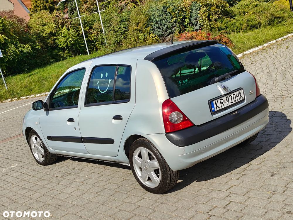 Renault Clio 1.5 dCi Campus - 13