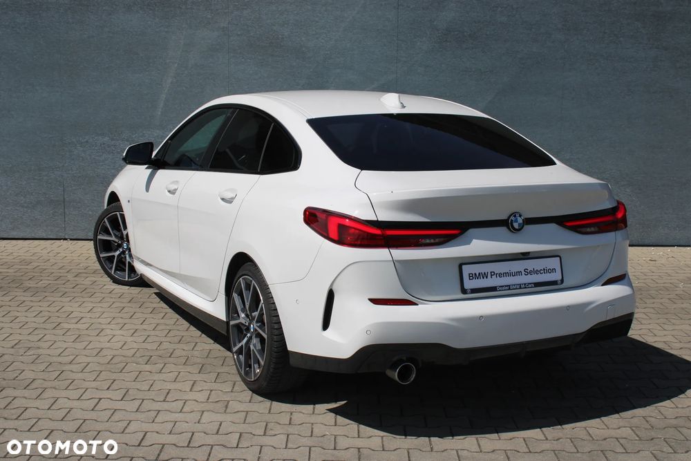 BMW Seria 2 218i M Sport sport - 8