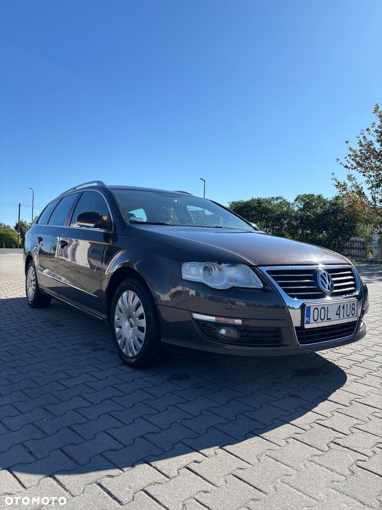 Volkswagen Passat - 3