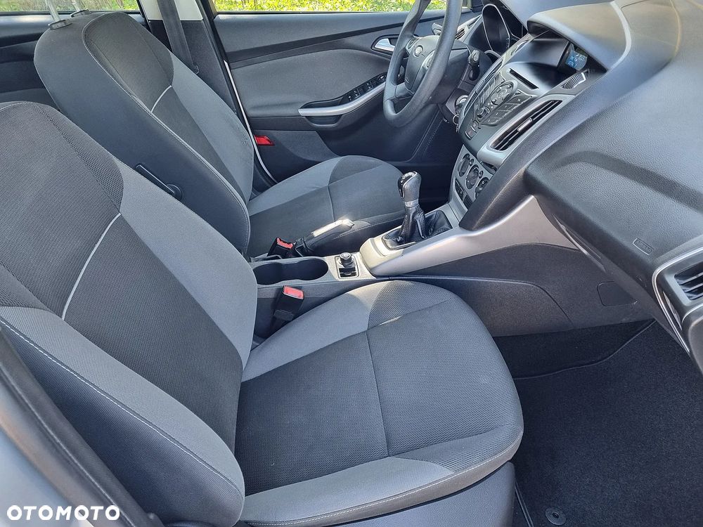 Ford Focus 1.6 TI-VCT Ambiente - 15