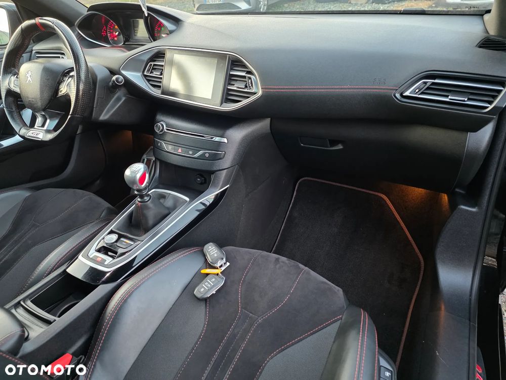 Peugeot 308 GTi by Sport - 25