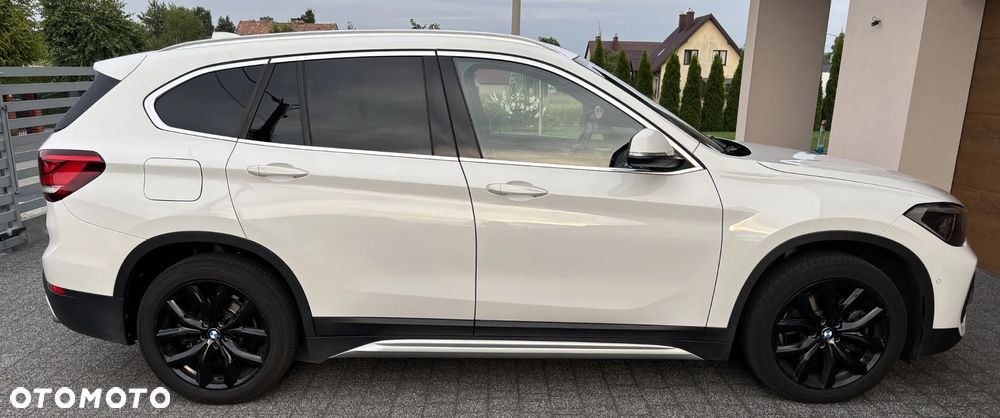 BMW X1 xDrive25i xLine - 6