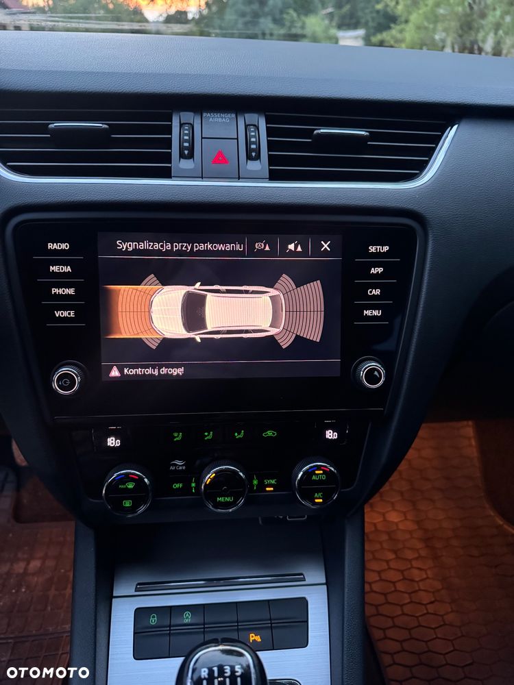 Skoda Octavia 1.6 TDI Style - 29