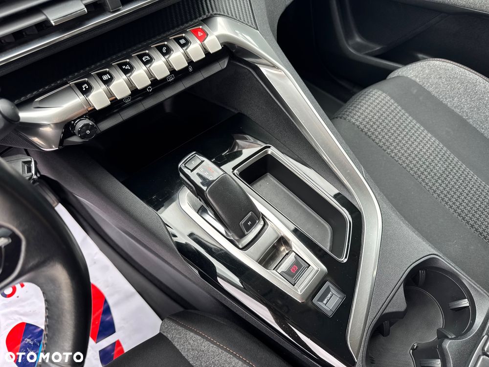 Peugeot 5008 1.6 THP Active S&S EAT6 - 16