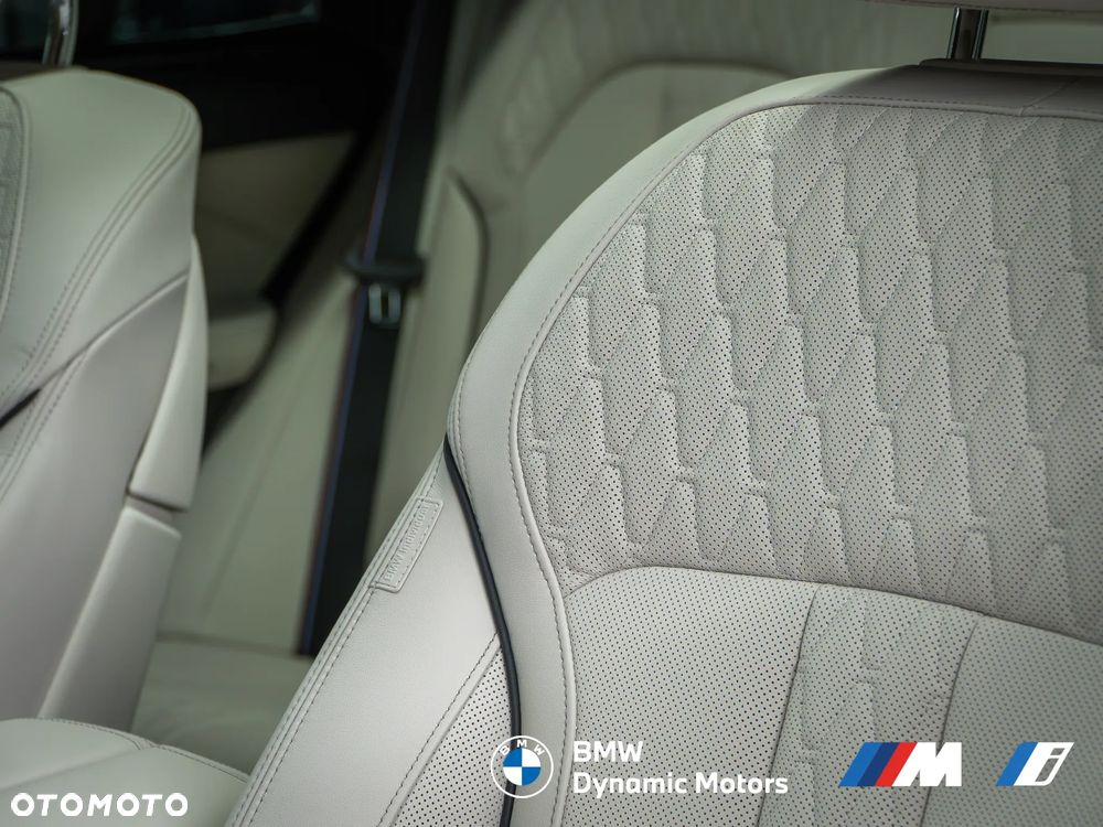 BMW X5 xDrive30d - 26