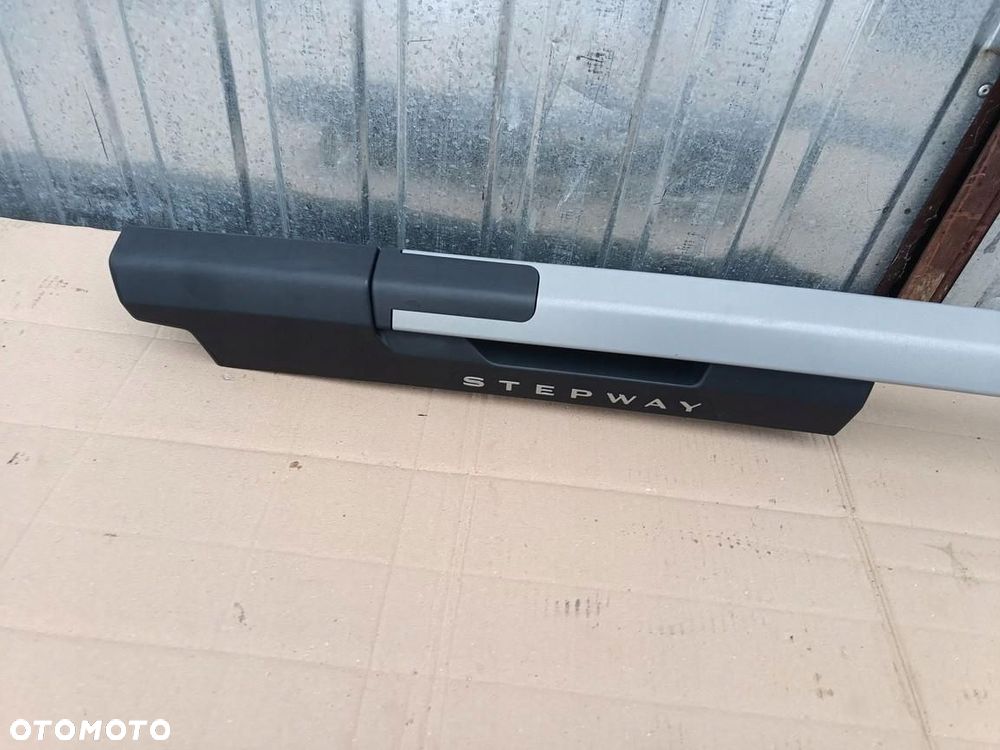 dacia sandero stepway iii 21r- reling dachowy prawy 738207077r 738200036r - 2