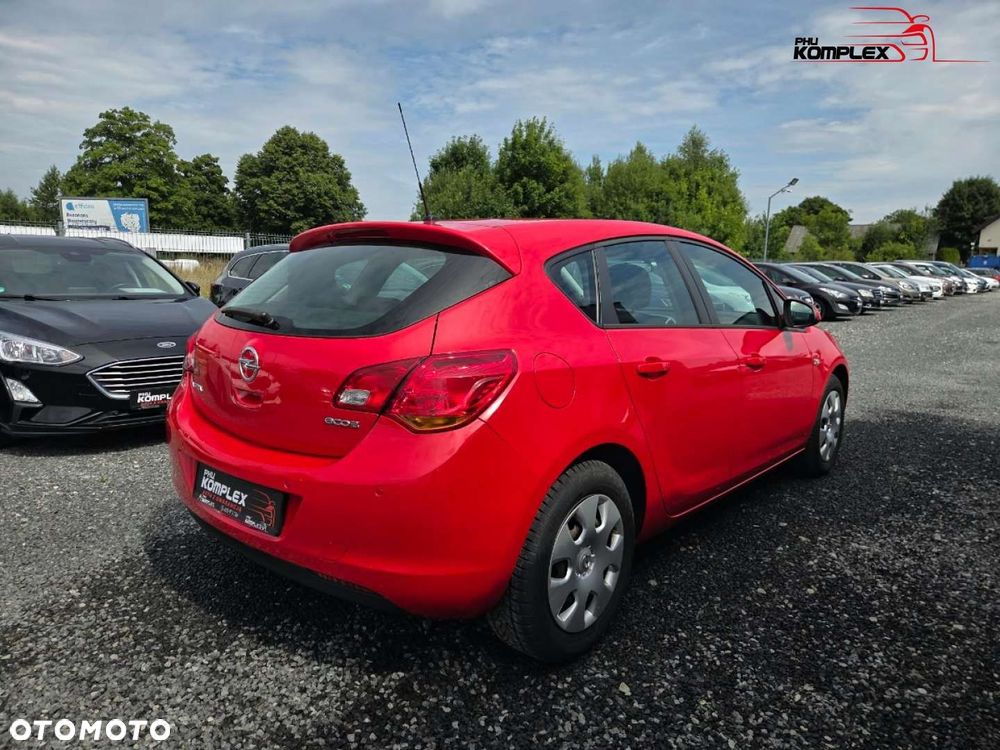 Opel Astra - 5