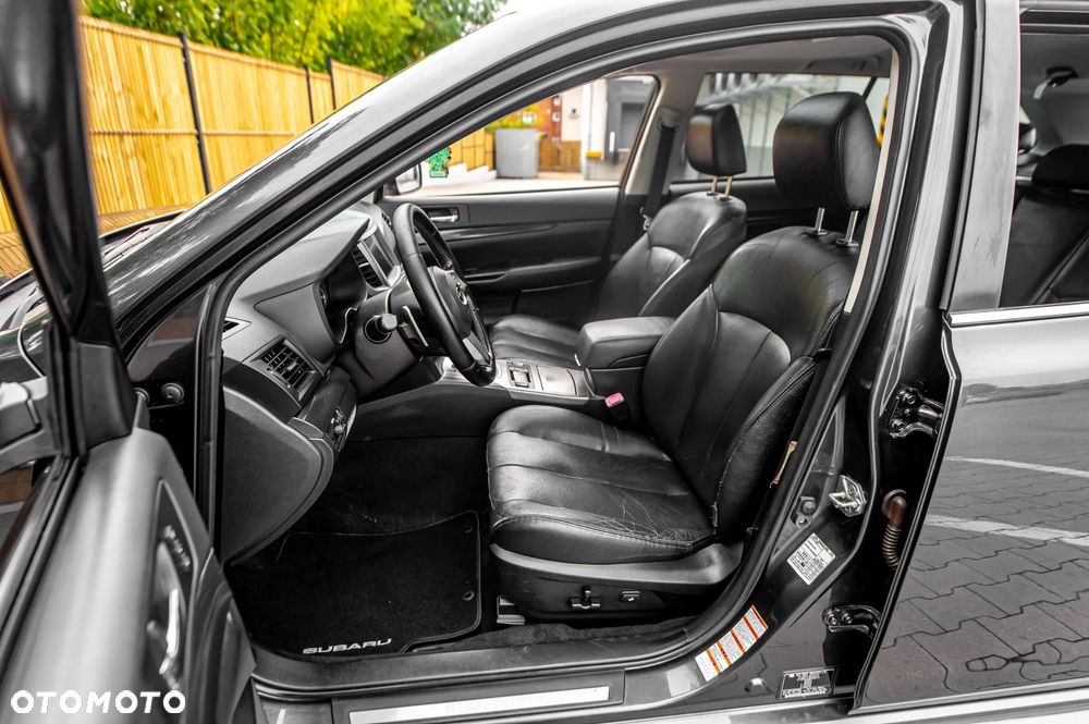 Subaru Legacy 2.5i Lineartronic Sport - 6