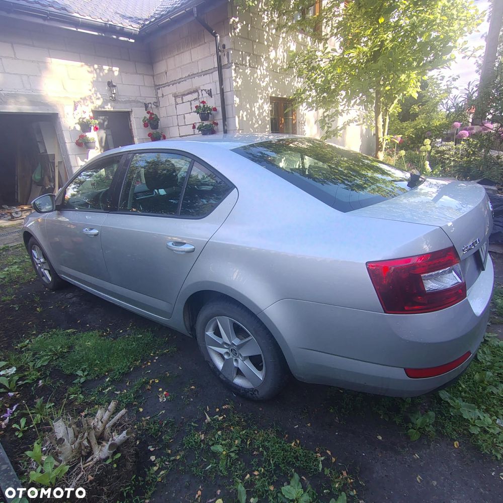 Skoda Octavia 1.4 TSI Edition - 8