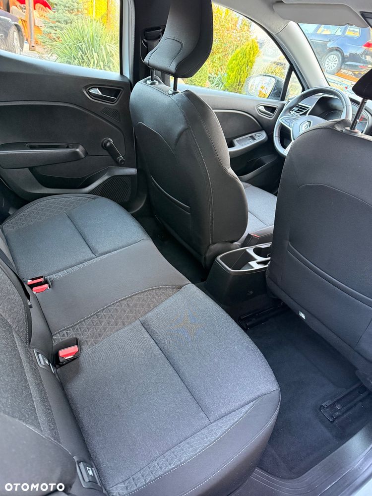 Renault Clio BLUE dCi 85 EXPERIENCE - 8