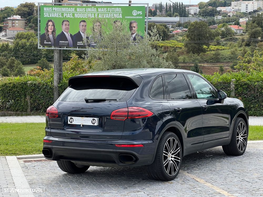 Porsche Cayenne Diesel Platinum Edition - 31
