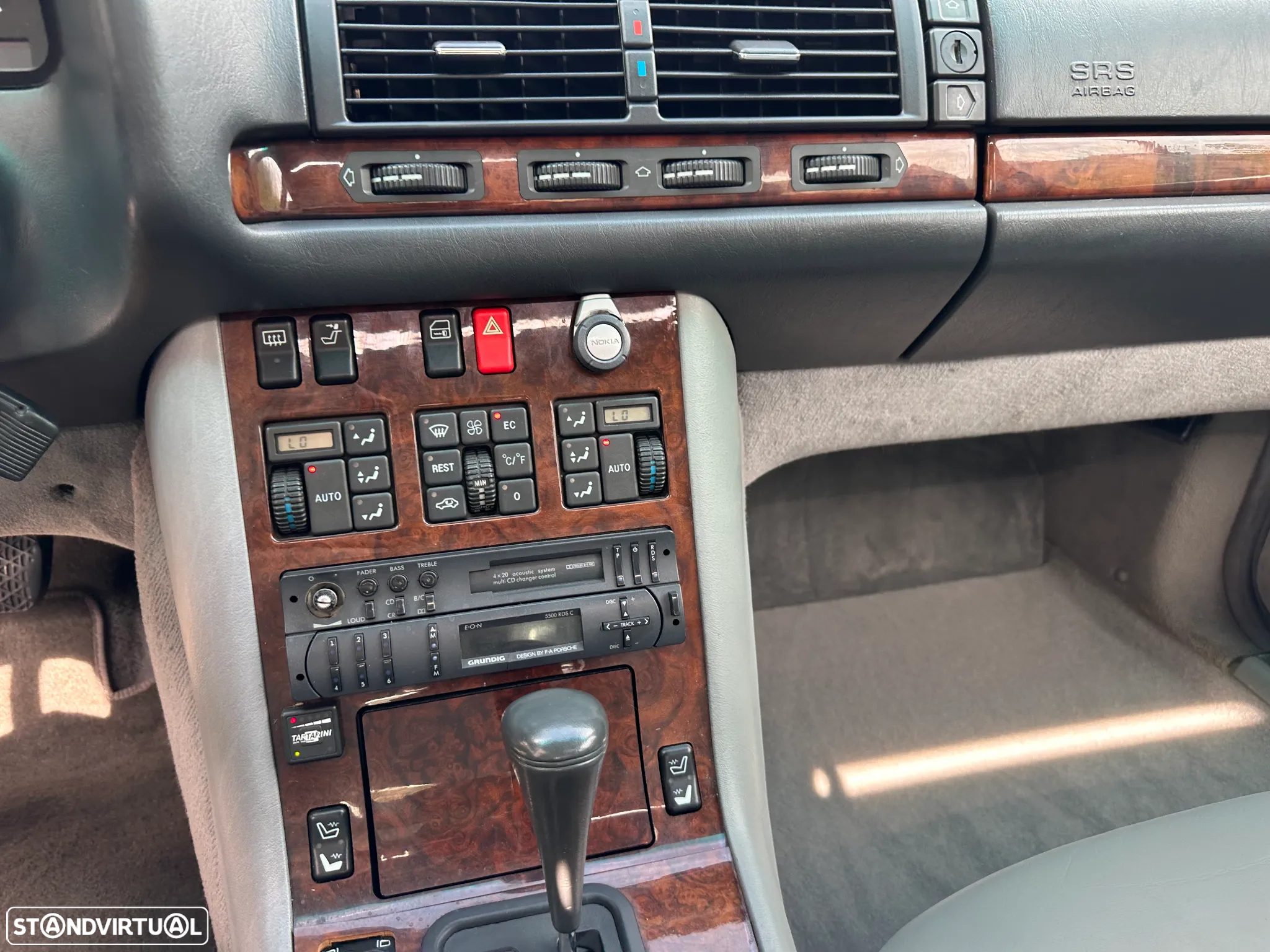 Mercedes-Benz 300 SE - 34