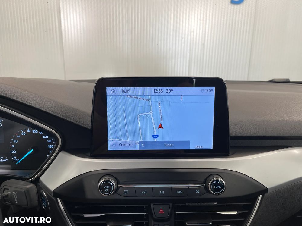 Ford Focus 1.0 EcoBoost Trend Edition - 17