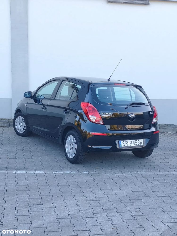 Hyundai i20 1.25 Wersja Jubileuszowa - 19