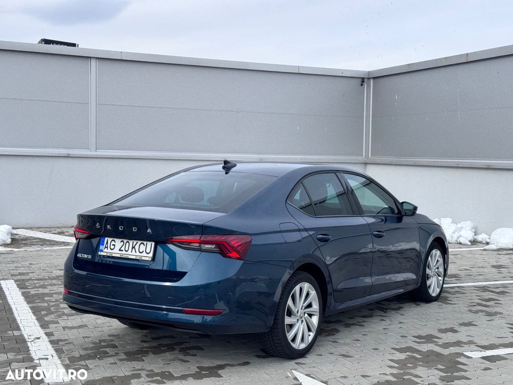 Skoda Octavia 2.0 TDI DSG Style - 4