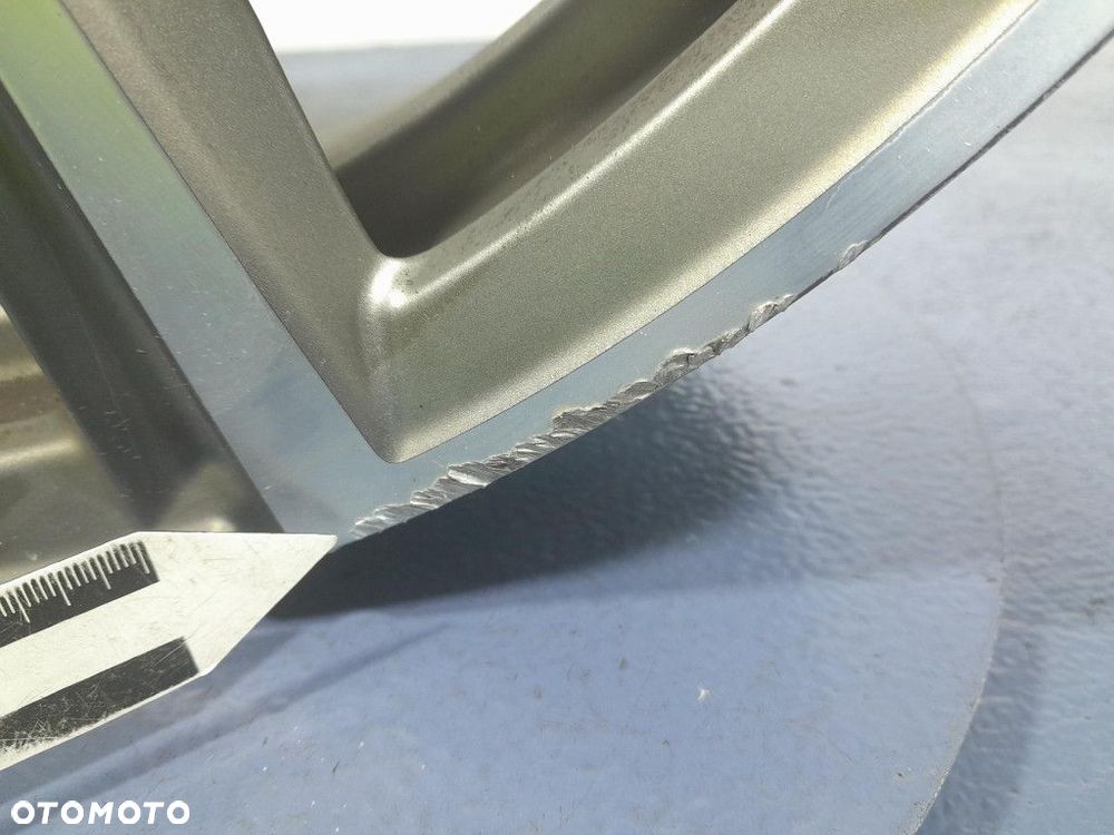 BMW 1 F40 FELGA ALUMINIOWA STYLING 557 8JX19 5X112 ET 54 8053525 - 2