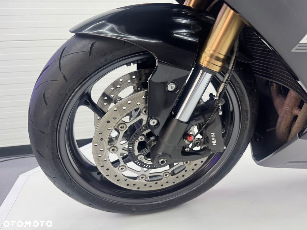 Triumph Daytona - 36