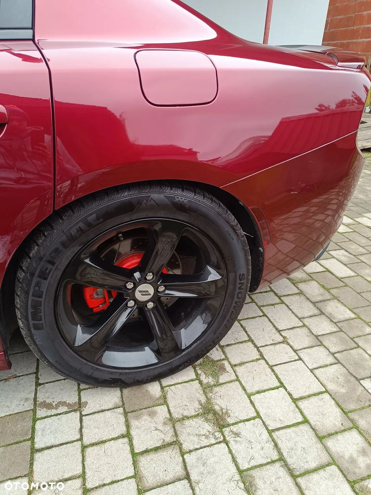 Dodge Charger - 4