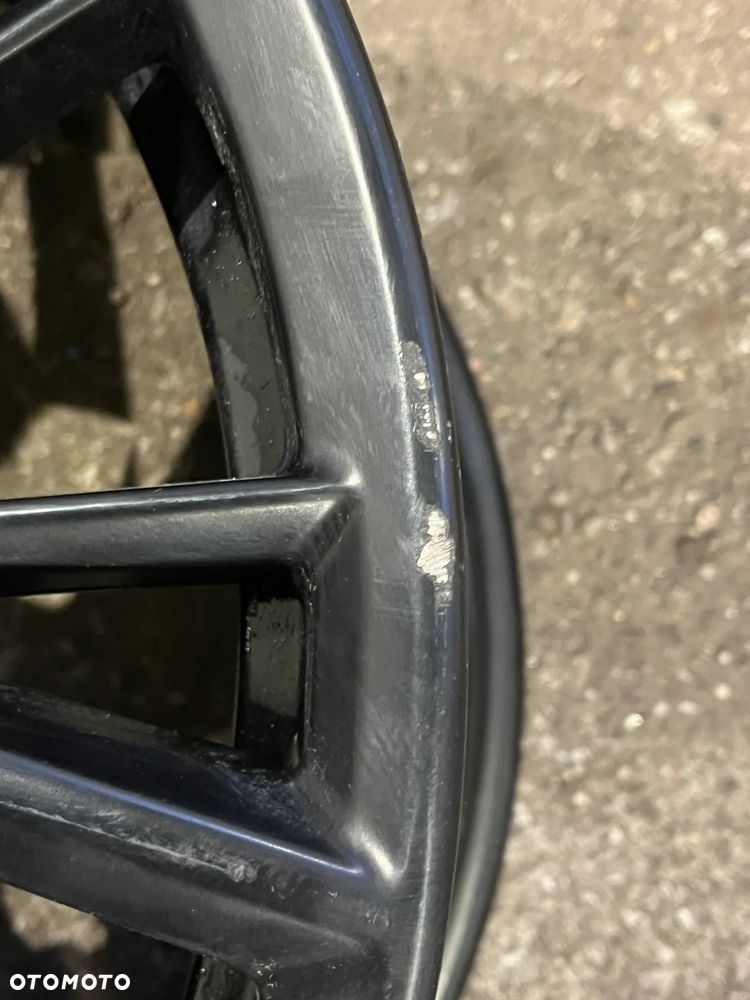 Felga BMW Styling 796M 7,5 18 ET 25 6885305 G20 G21 - 3