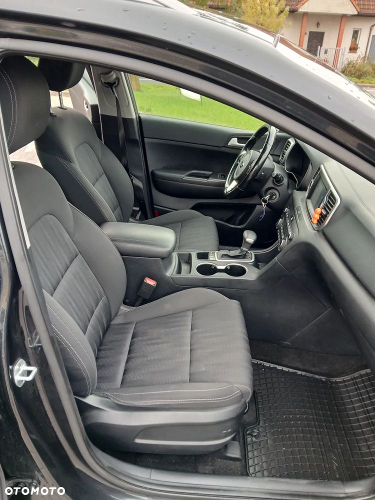 Kia Sportage 1.7 CRDI M 2WD DCT - 9