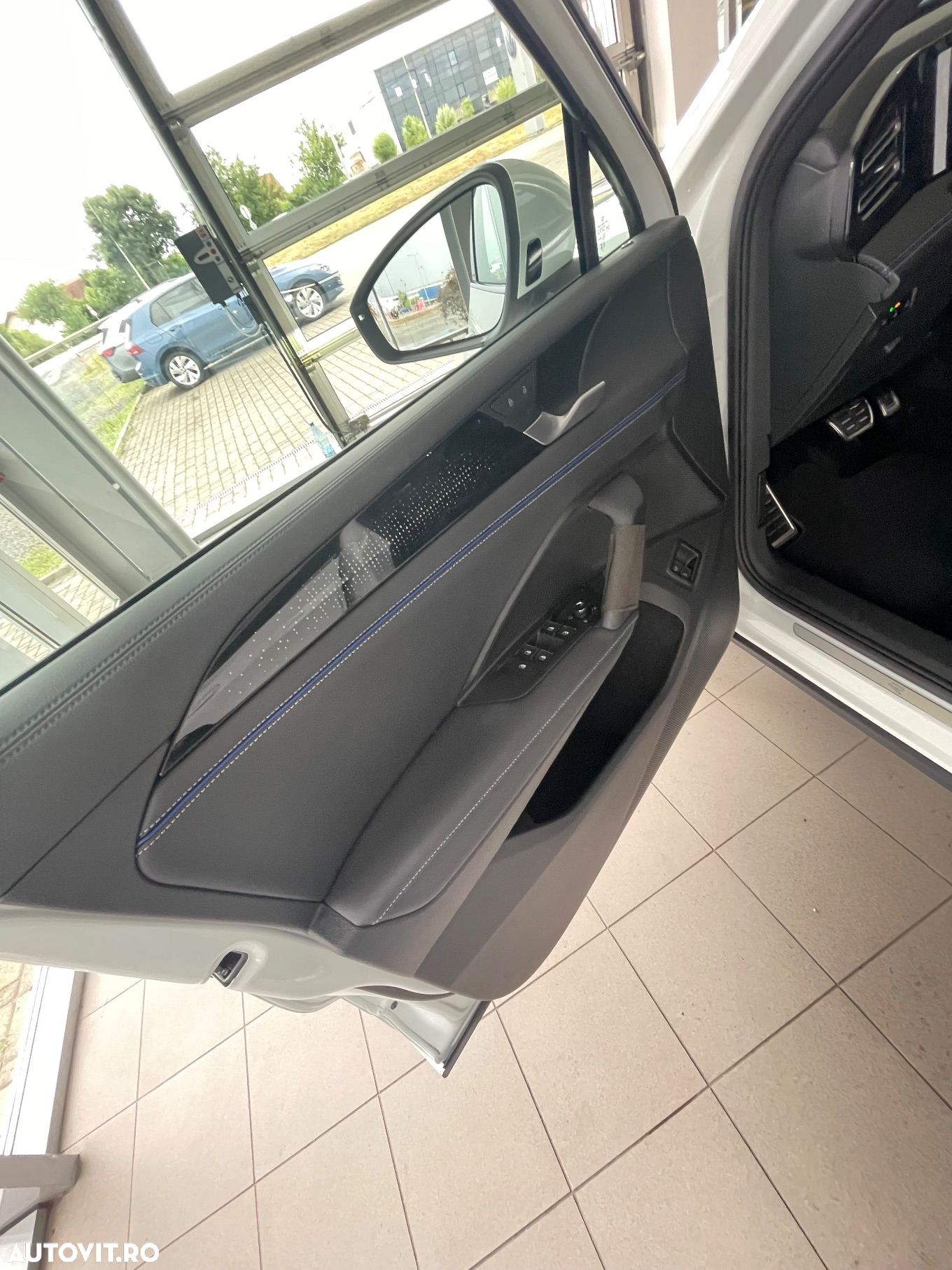 Volkswagen Tiguan 1.5 TSI eHybrid DSG PHEV R-Line - 12