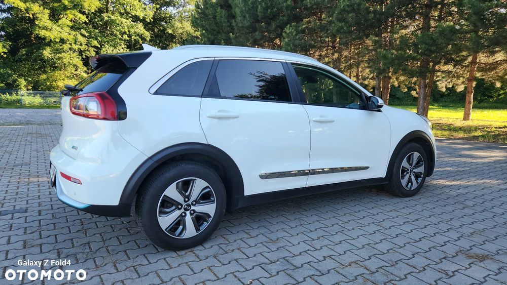 Kia Niro 1.6 GDI Plug-in Hybrid L - 7