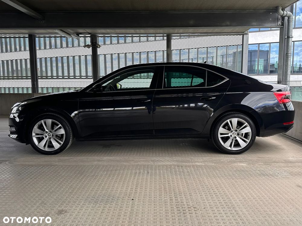 Skoda Superb 2.0 TSI Style DSG - 8
