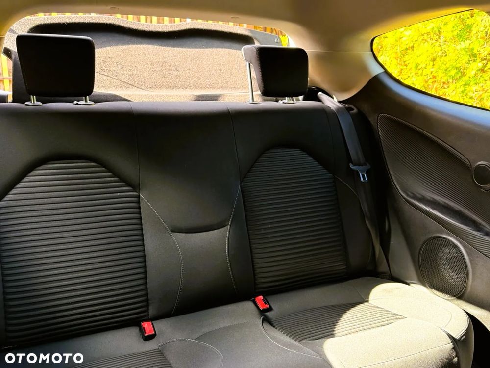 Alfa Romeo Mito - 12