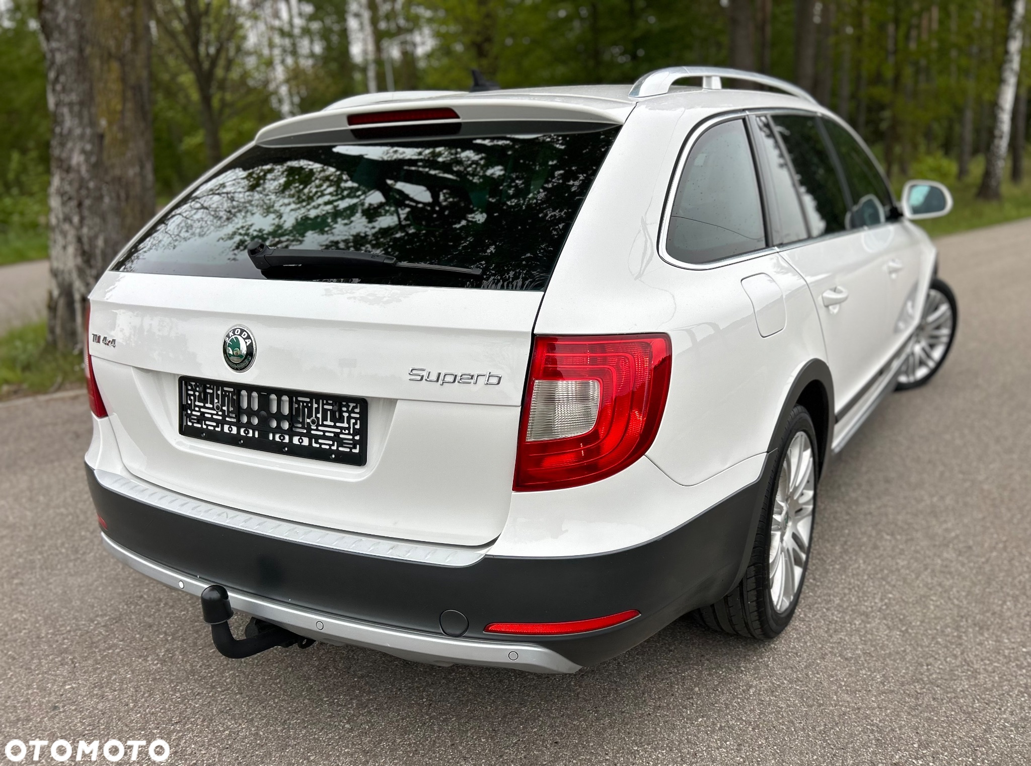 Skoda Superb Combi 2.0 TDI 4x4 DSG AllDrive - 7