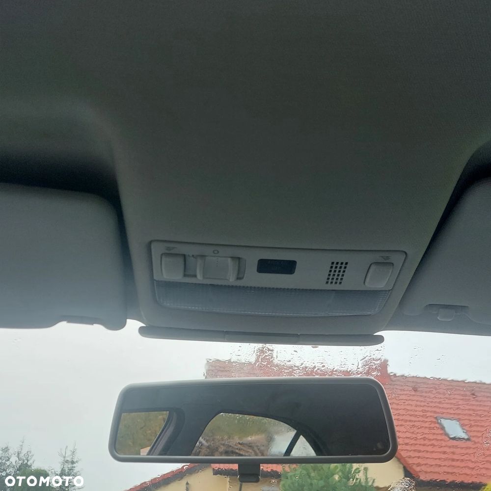 Skoda Octavia 1.6 Tour - 6