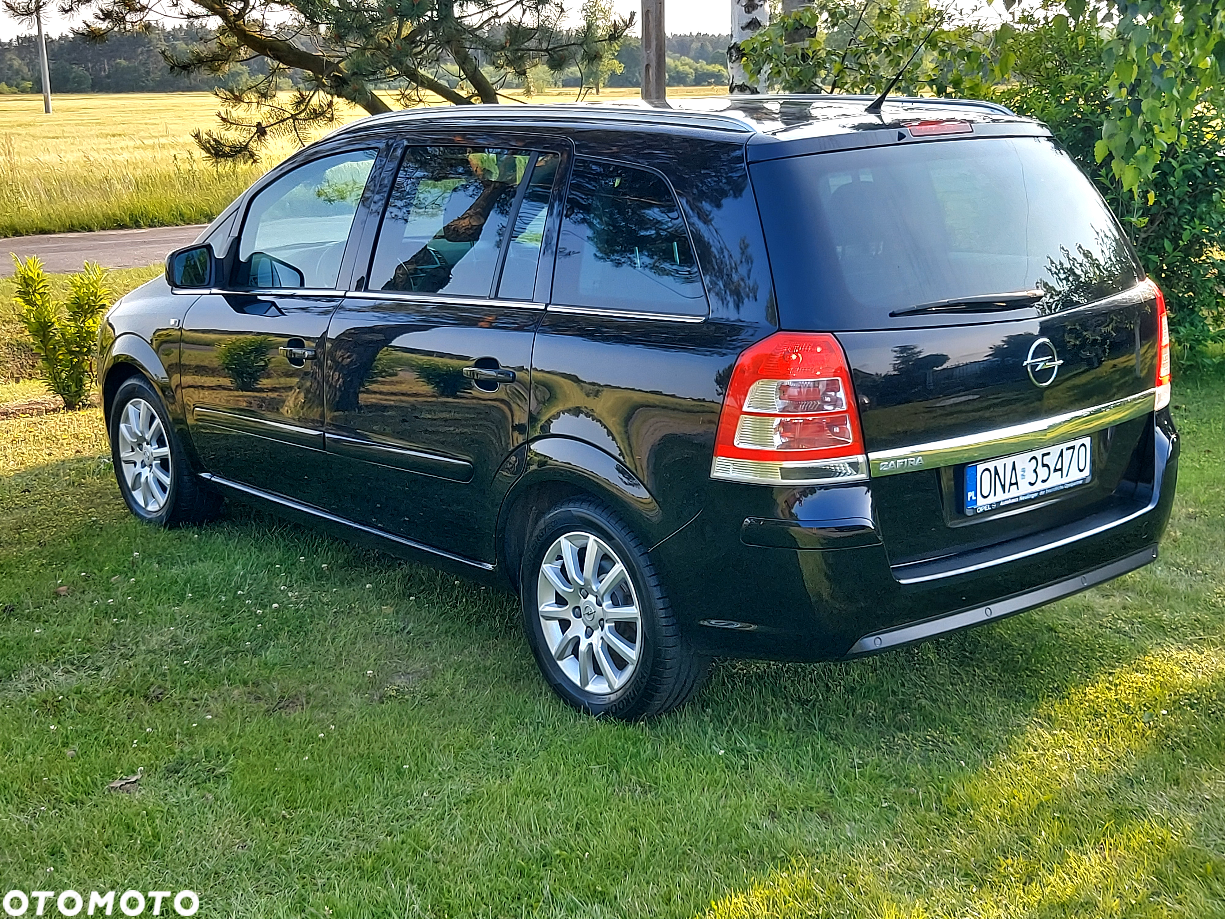 Opel Zafira 1.8 Cosmo - 3