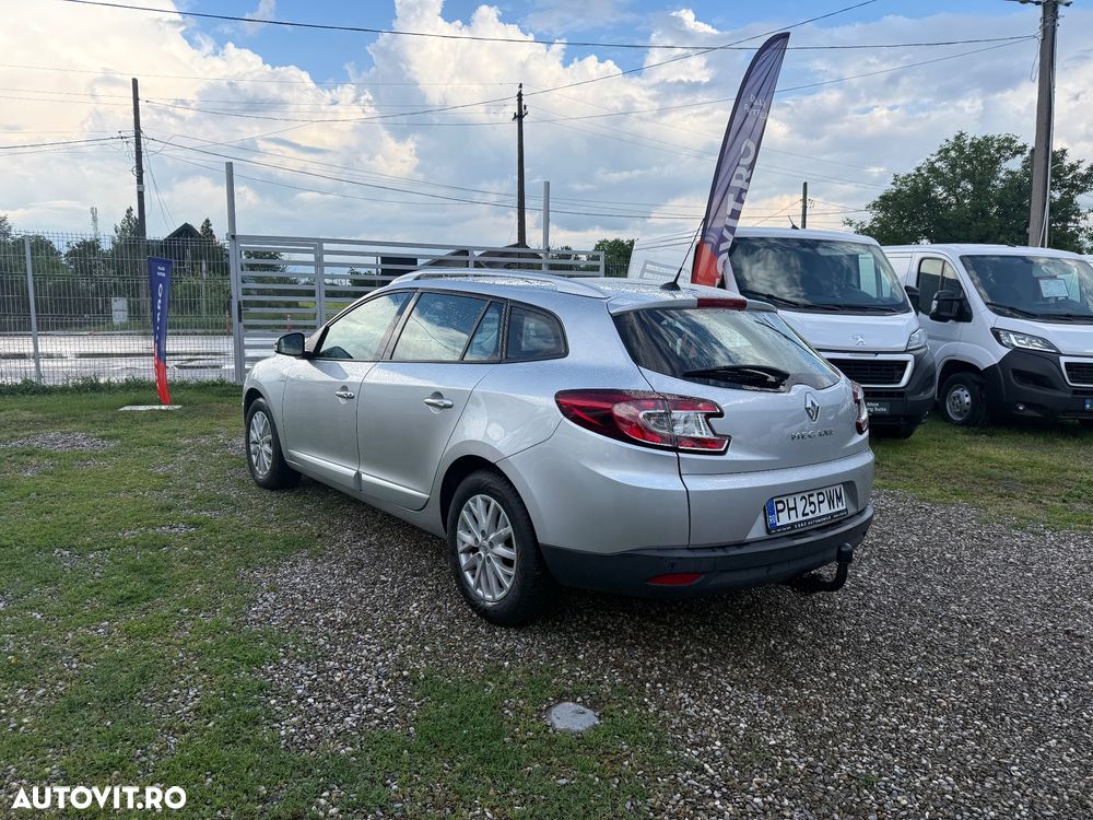 Renault Megane ENERGY dCi 110 Start & Stop Bose Edition - 7