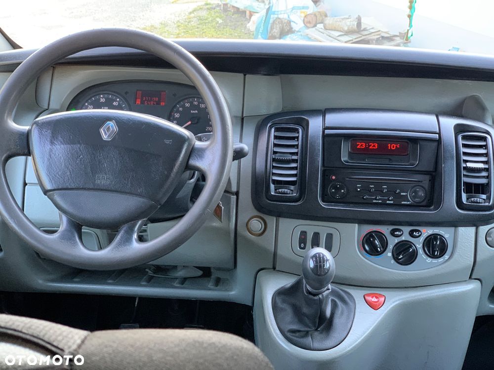 Renault Trafic - 6