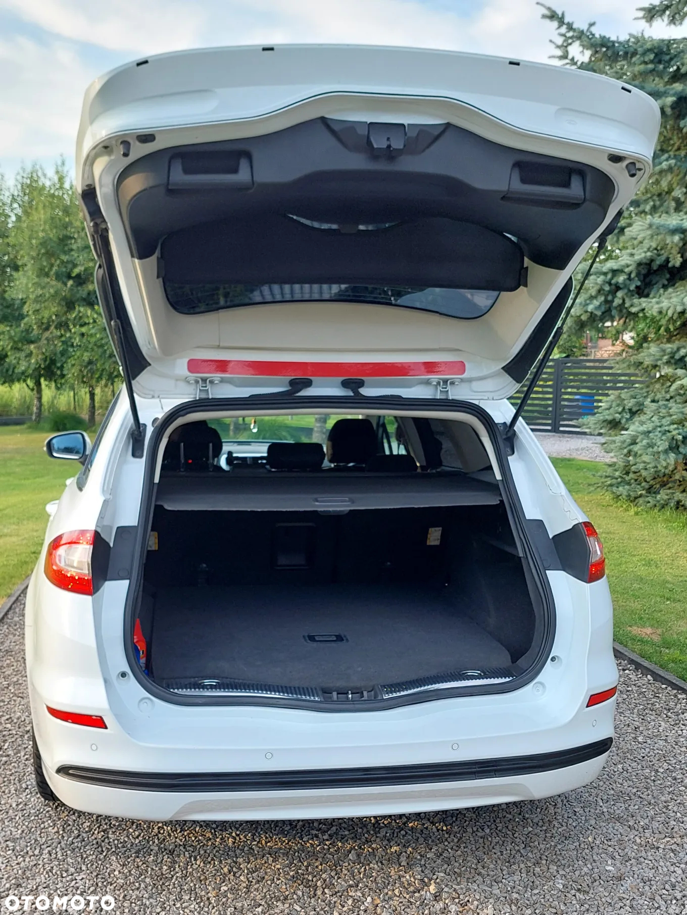 Ford Mondeo 2.0 TDCi Ambiente Plus - 19