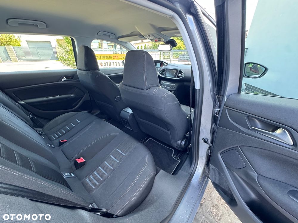 Peugeot 308 1.6 e-HDi Active S&S - 19
