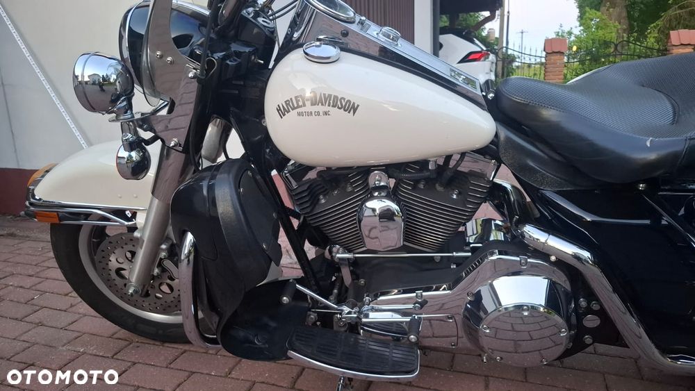 Harley-Davidson Touring Road King - 11