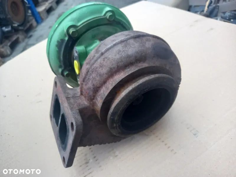 Turbosprężarka RE520578 John Deere 6620 - 4