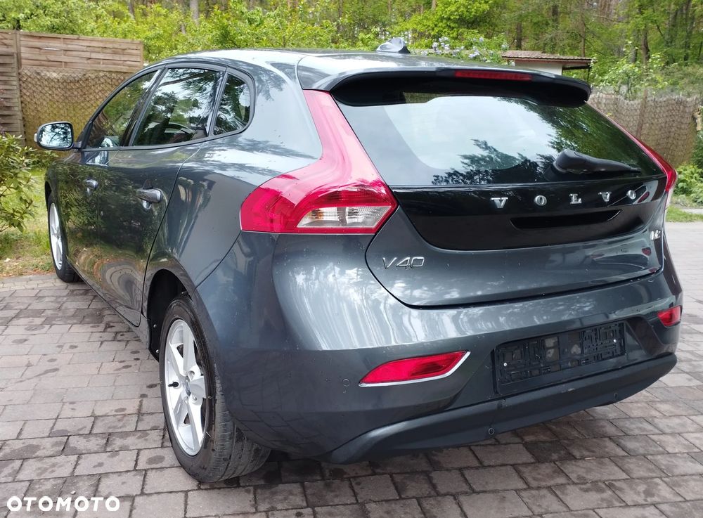 Volvo V40 D2 - 3