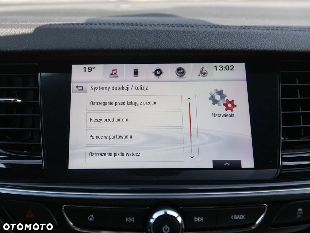 Opel Insignia 2.0 BiTurbo 4x4 Exclusive - 33
