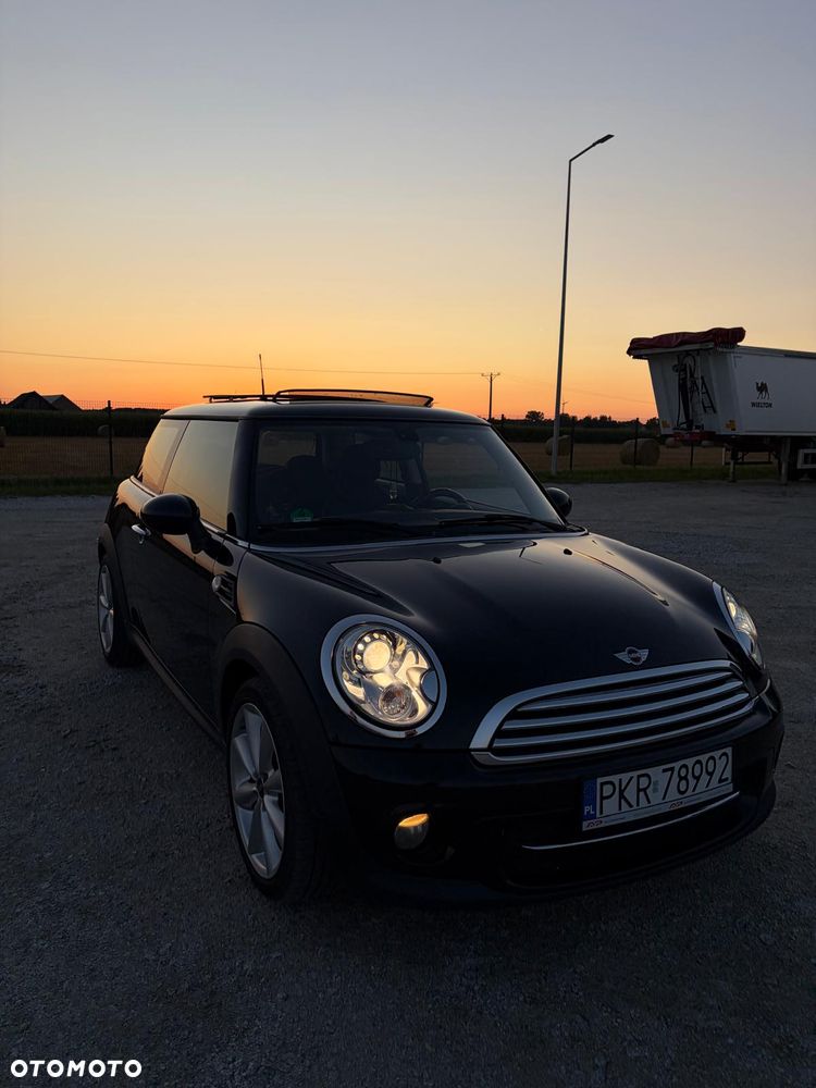 MINI Cooper - 1
