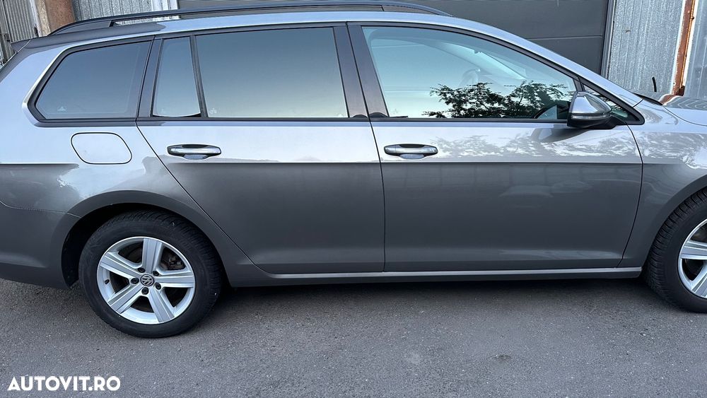 Volkswagen Golf 2.0 TDI (BlueMotion Technology) DSG Comfortline - 30