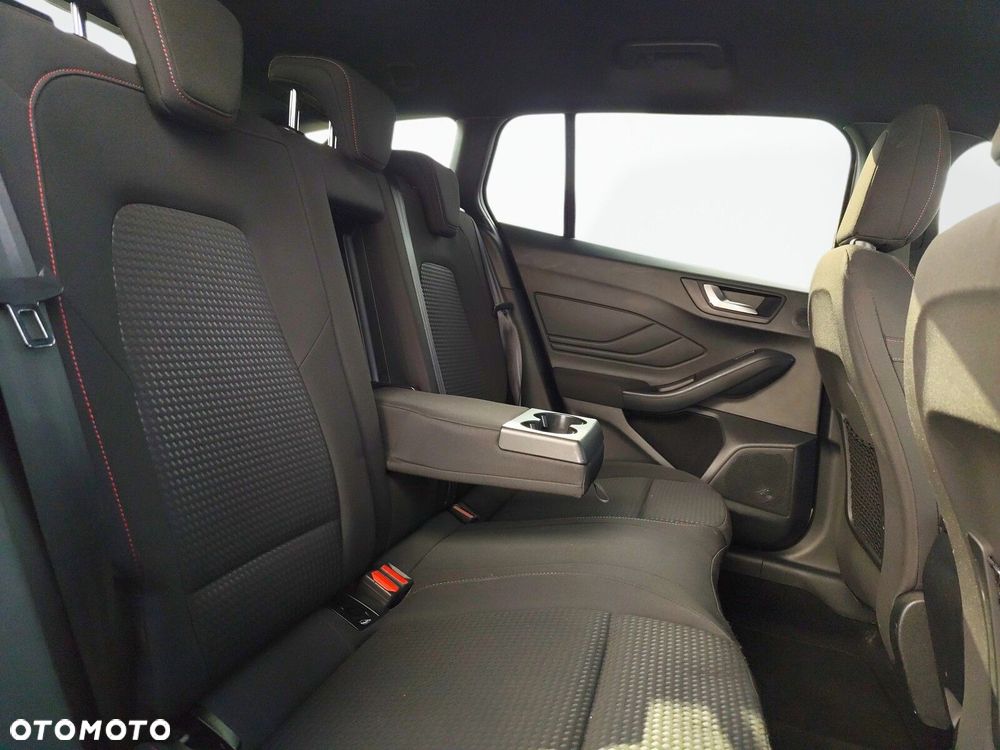 Ford Focus - 14