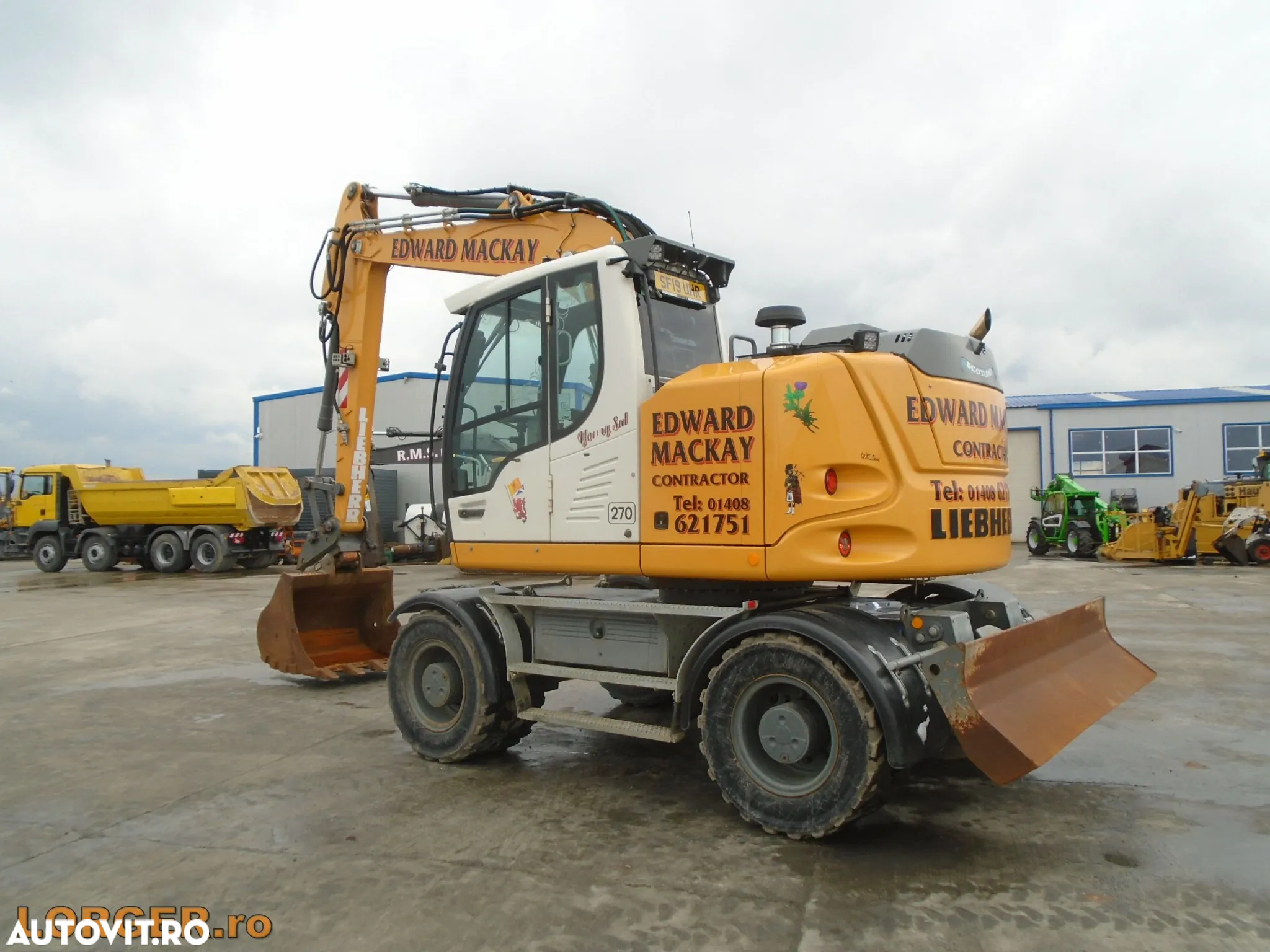 Liebherr A914 Compact - 2