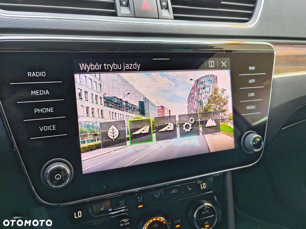 Skoda Superb - 35