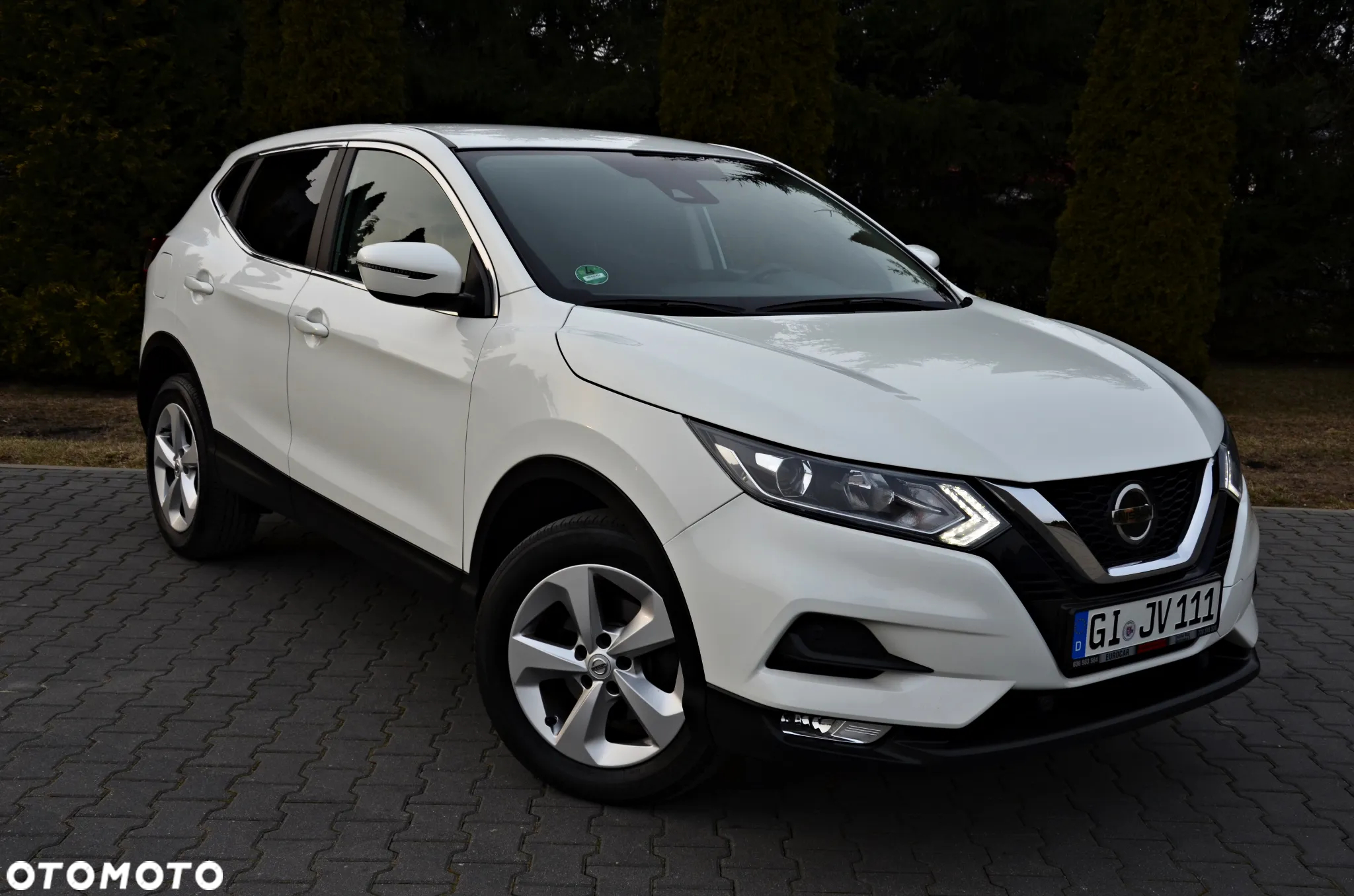 Nissan Qashqai 1.3 DIG-T DCT TEKNA - 10