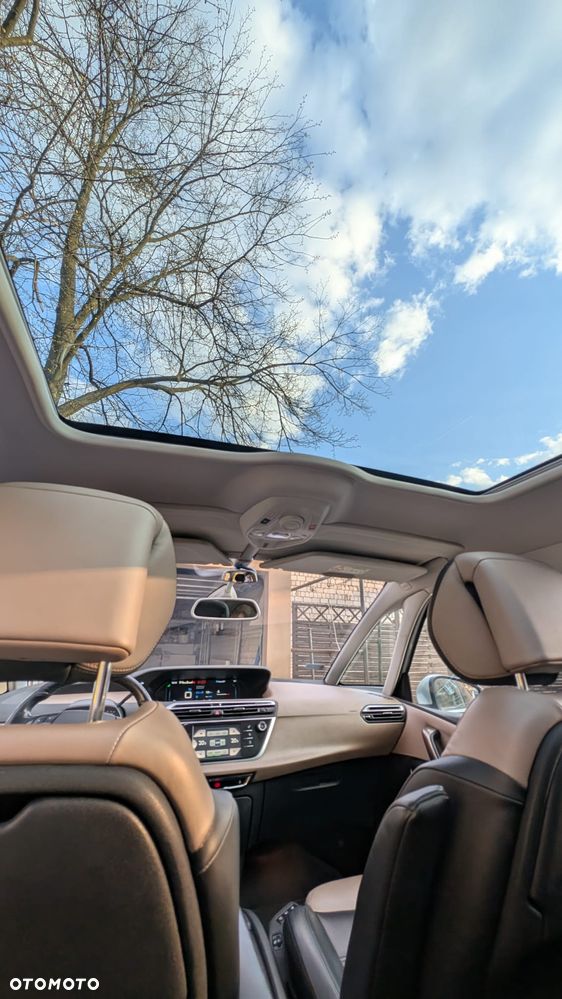 Citroën C4 Picasso e-HDi 115 ETG6 Exclusive - 17