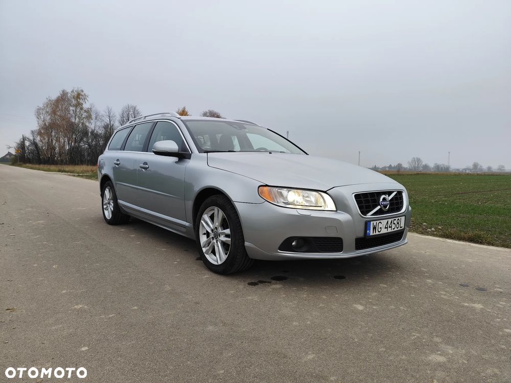 Volvo V70 D3 Summum - 6