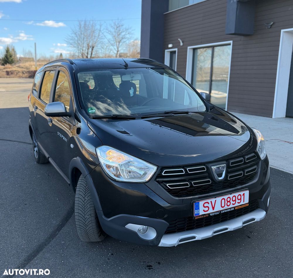 Dacia Lodgy TCe 115 Stepway - 2