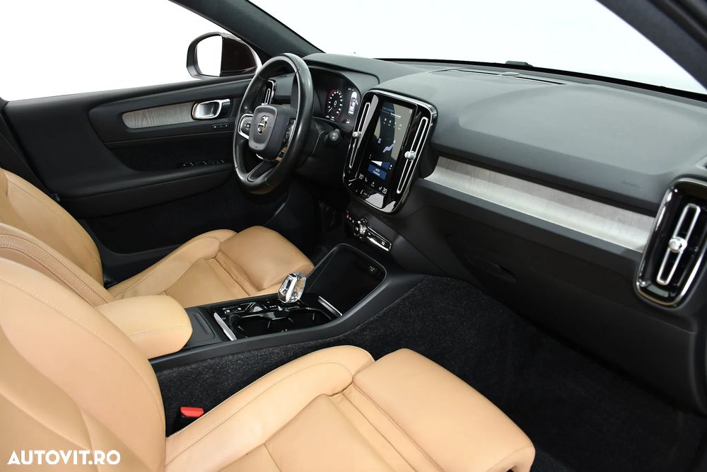 Volvo XC 40 D4 AWD Geartronic Inscription - 18
